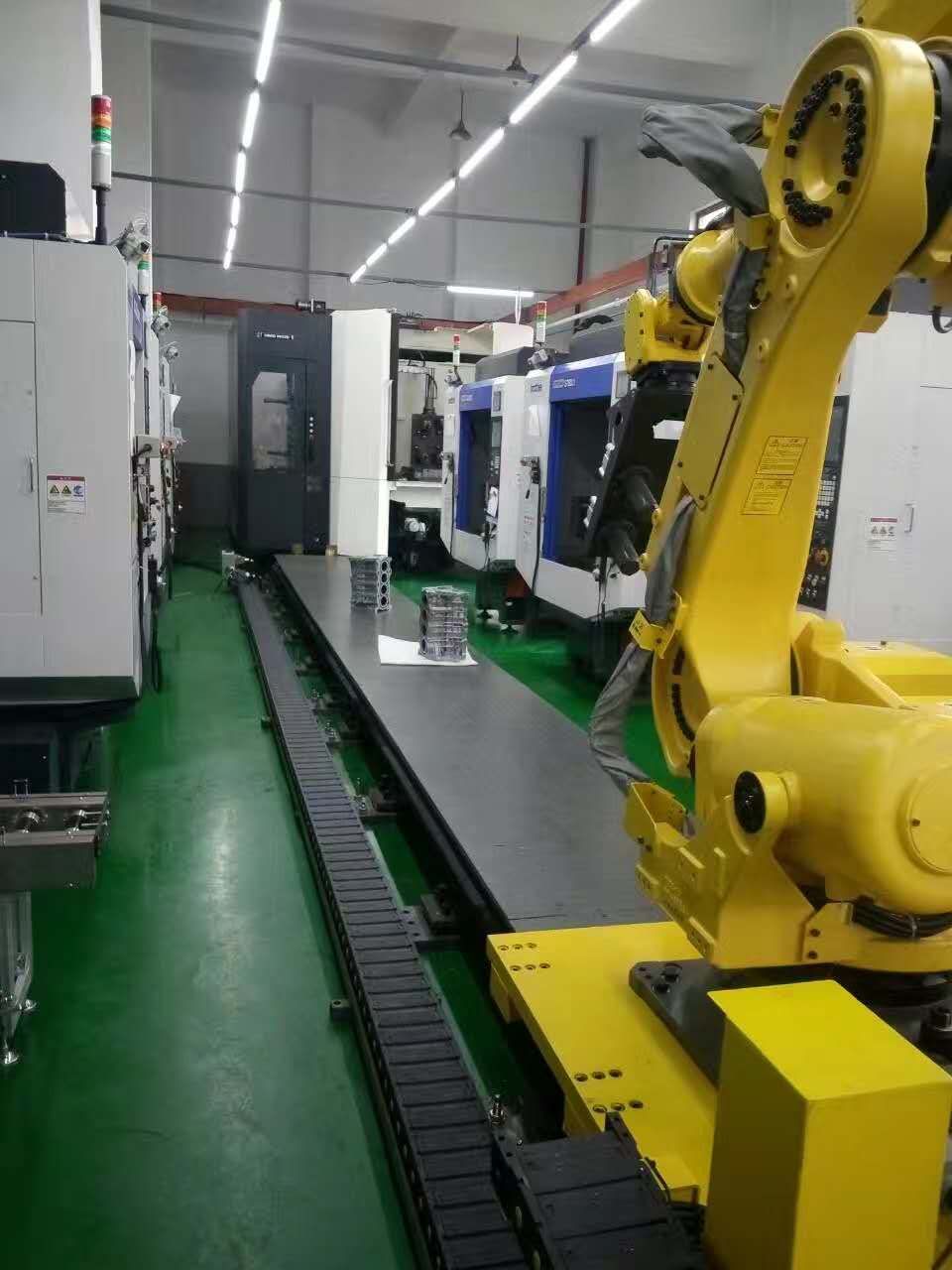 發那科第七軸機器人應用